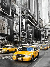 Load image into Gallery viewer, Broderie diamant new york