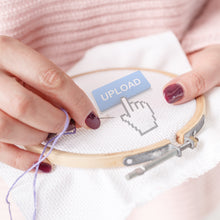 Load image into Gallery viewer, point de croix personnalisé